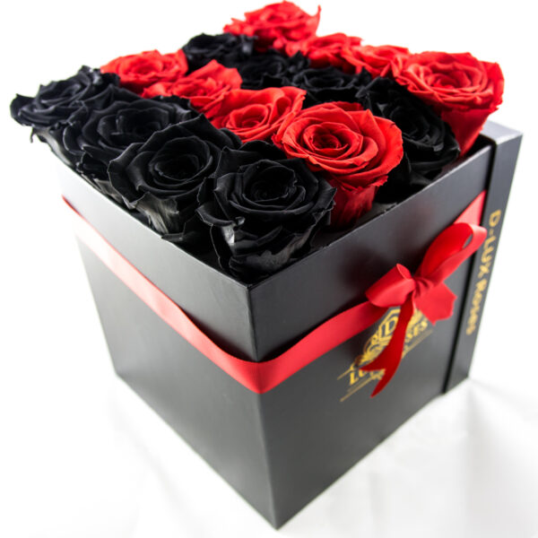 Medium Cube Preserved Roses (Customizable) - Image 7