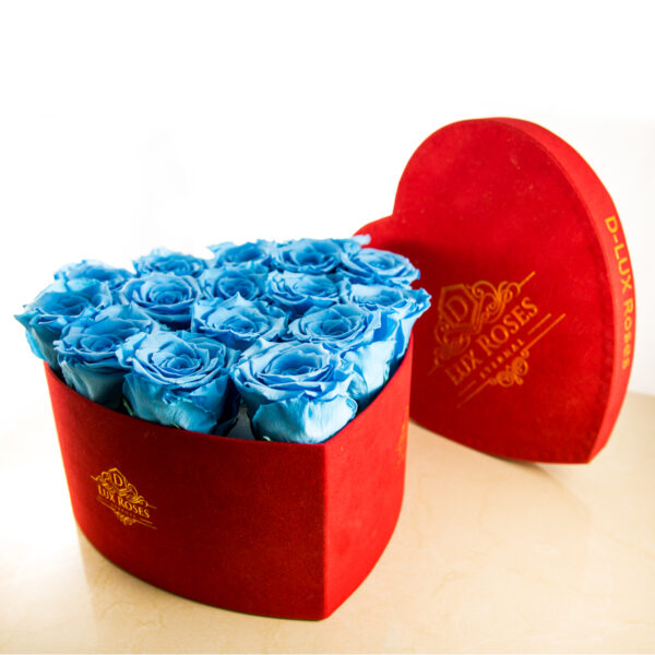 Velvet Heart shaped box of Preserved Roses that last One year from Dlux Roses Florist Located in Dallas Texas. Customizable Rose Colors ready for same day delivery. Maintenance free Eternity Roses, no watering needed.